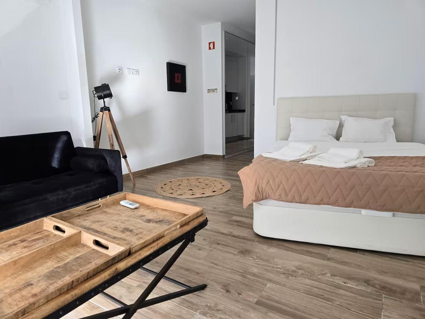 Iconik Design Apartments Авейру Екстер'єр фото