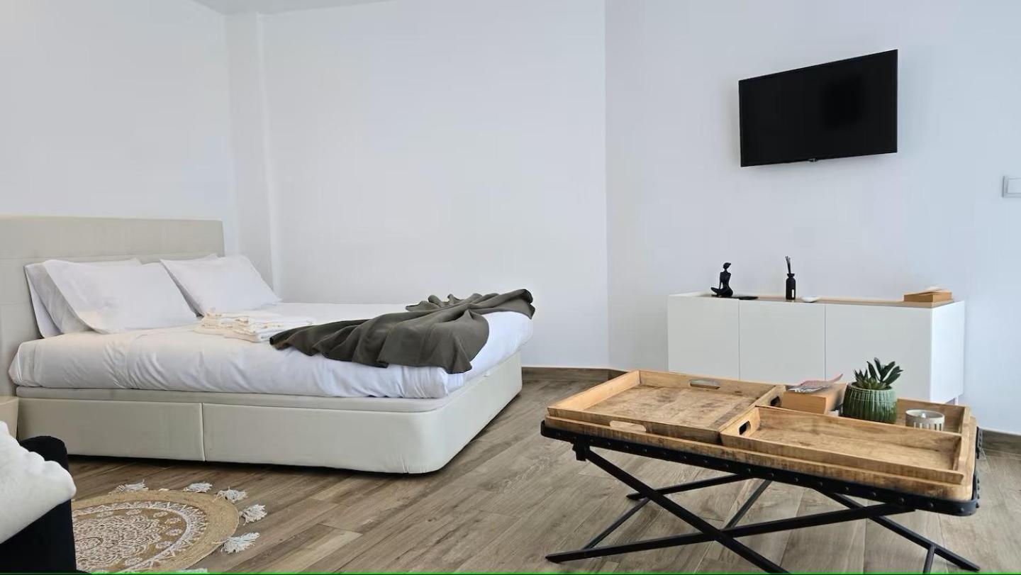 Iconik Design Apartments Авейру Екстер'єр фото