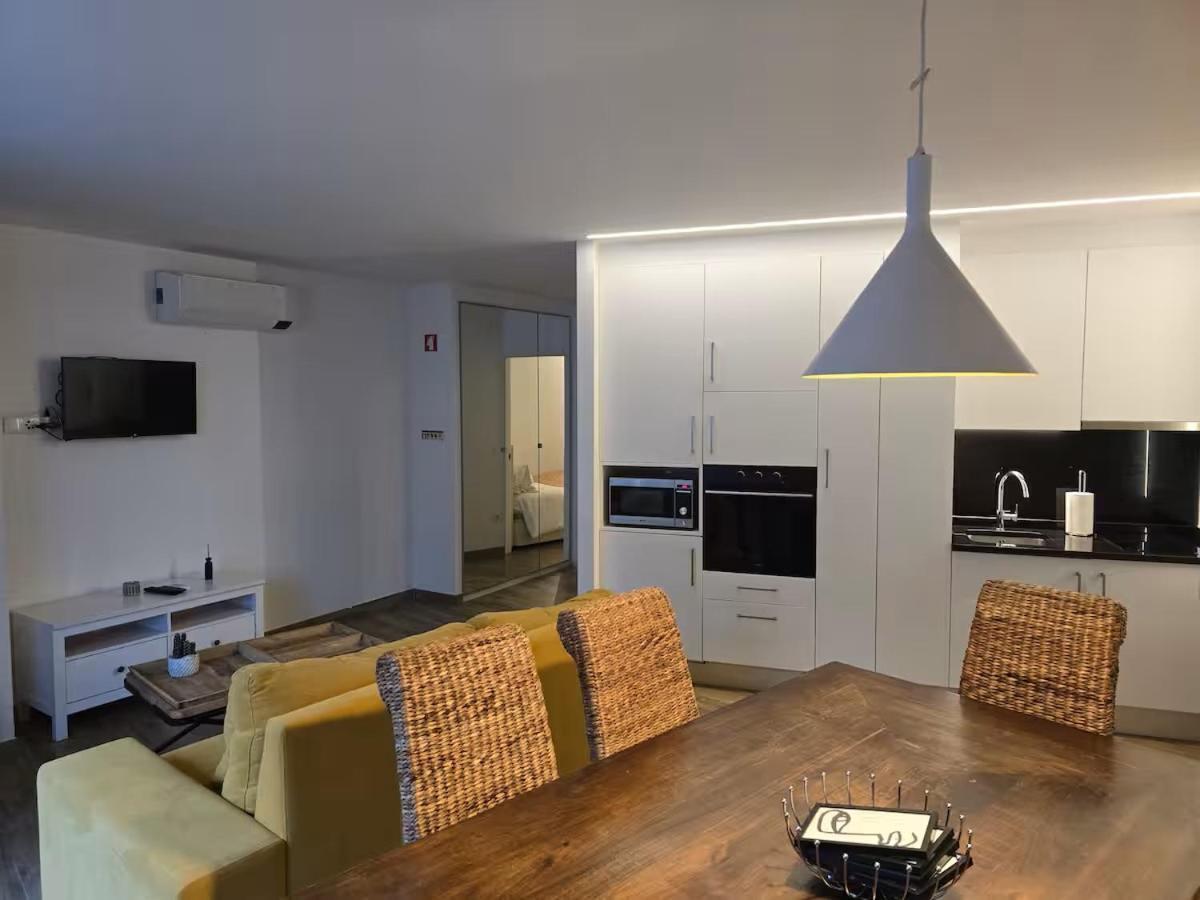 Iconik Design Apartments Авейру Екстер'єр фото